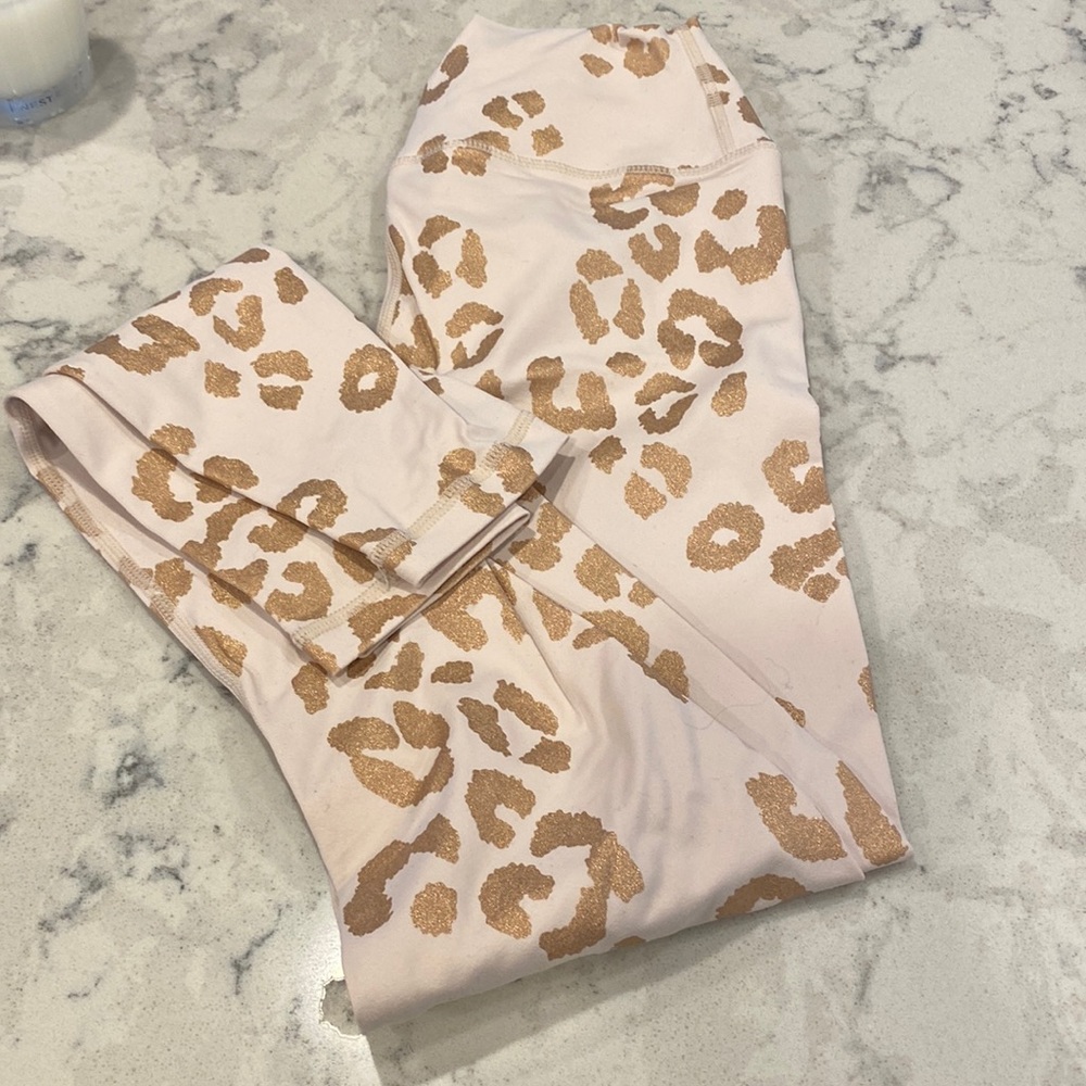 Spiritual Gangster leggings